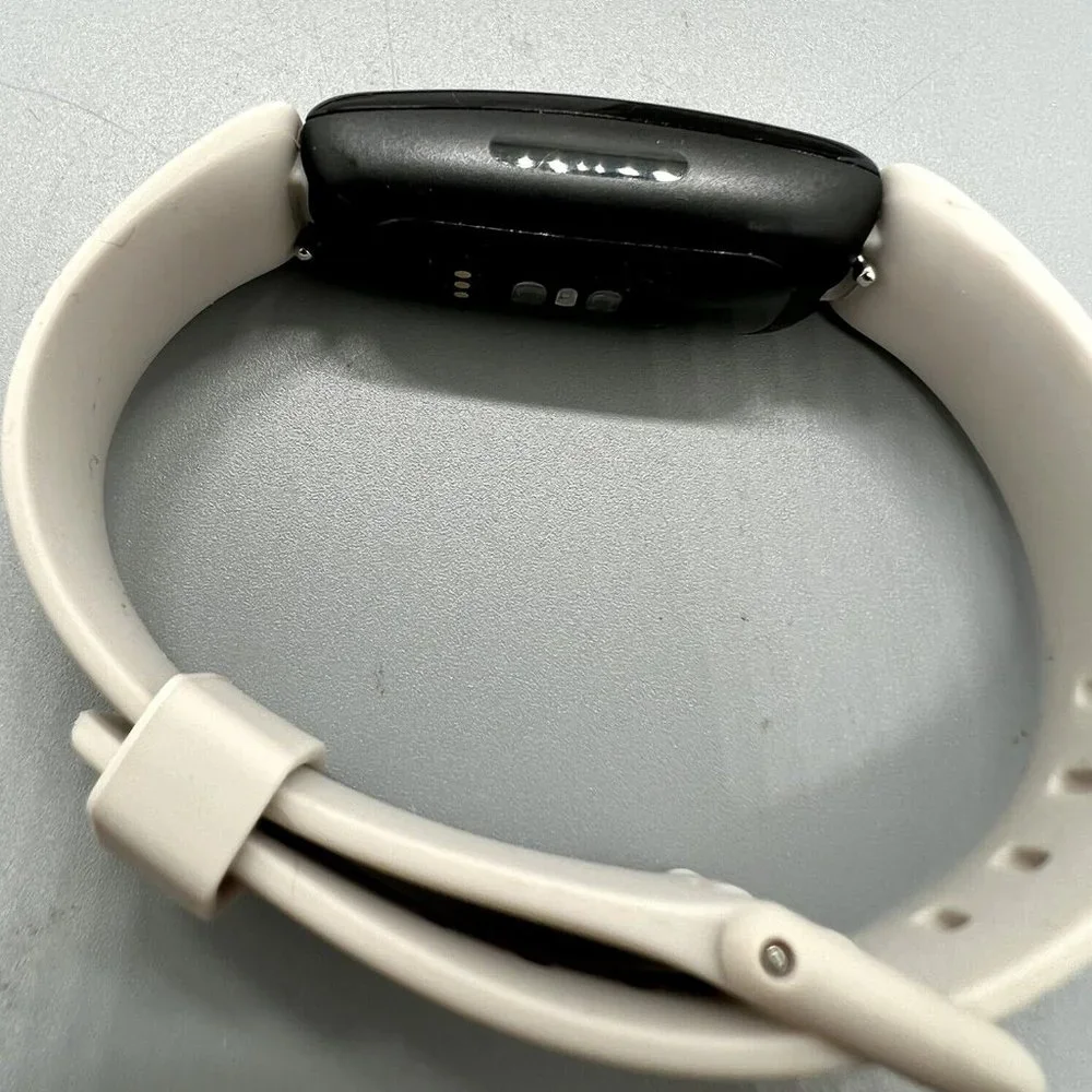 Fitbit Inspire 2 Health & Fitness Tracker 24/7 Heart Rate, Lunar White